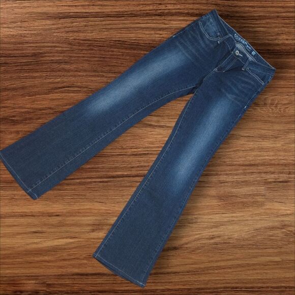 GUESS Bootcut Stretch Denim Jeans - Picture 1 of 6